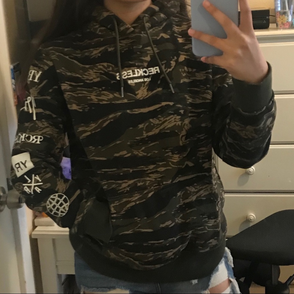 MENS medium RECKLESS LOS ANGELES sweatshirt